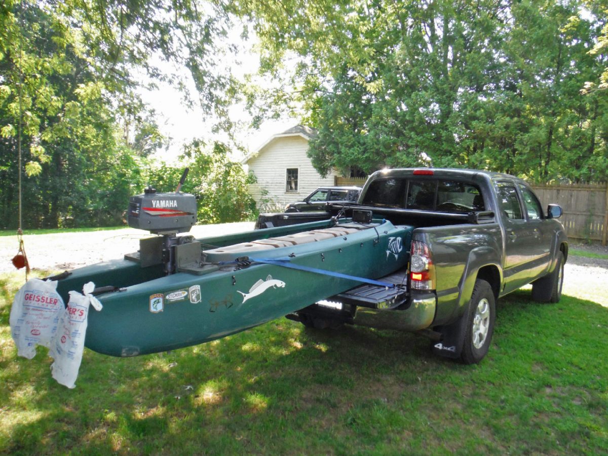 Wavewalk 700 motorized fishing kayak, CT